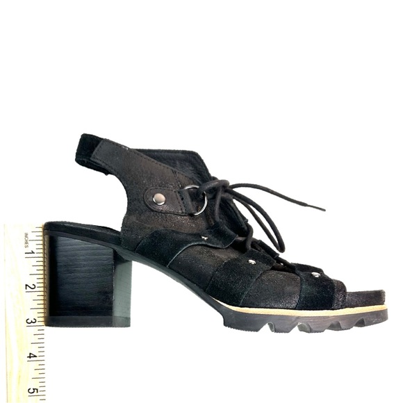 Sorel Women’s Addington Leather Sandal Color: Black Size: 8.5 - Picture 12 of 12